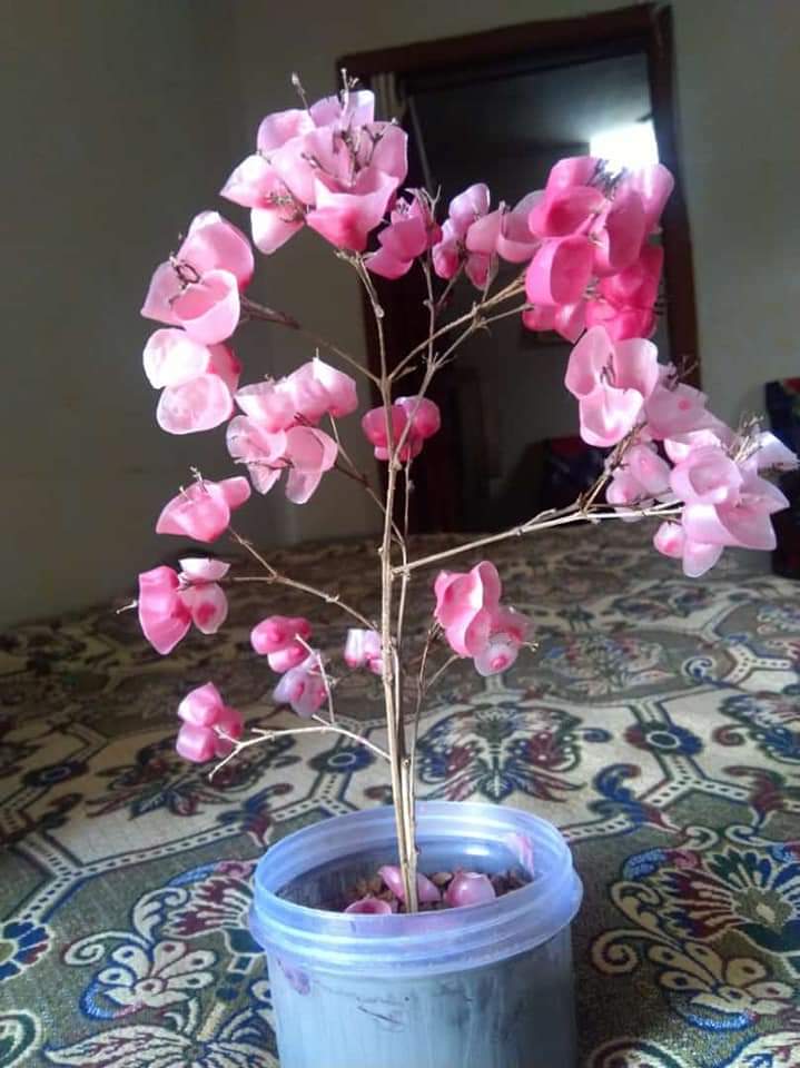 Title#"गुजरते पल "कविता